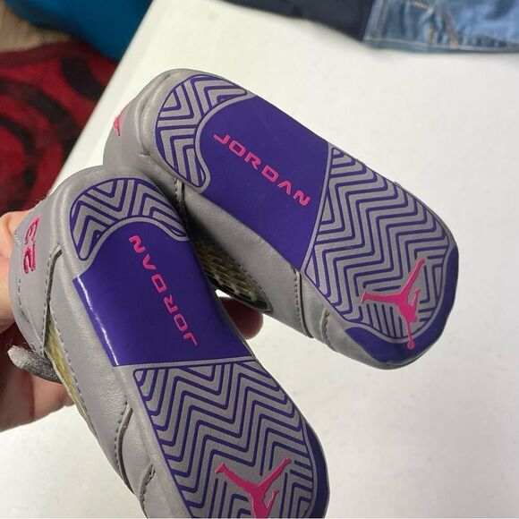 Jordan infant toddler baby crib shoes Retro 5 gray pink size 3C - Picture 4 of 5